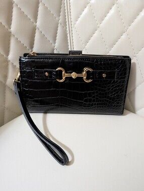 NWOT Anne Klein Black Faux Alligator Print Wristlet With Gold Accents